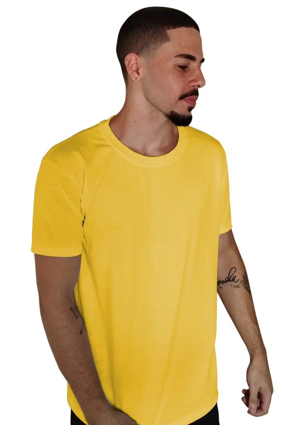 camiseta amarela