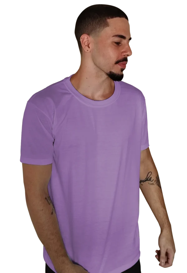 camiseta lilás