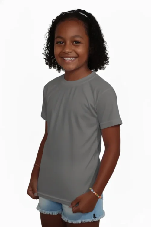 camiseta cinza infantil